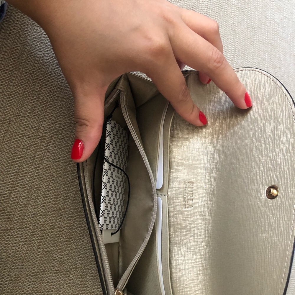 Furla Wallet - Picture 3 of 3